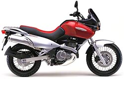 Suzuki XF650 Freewind